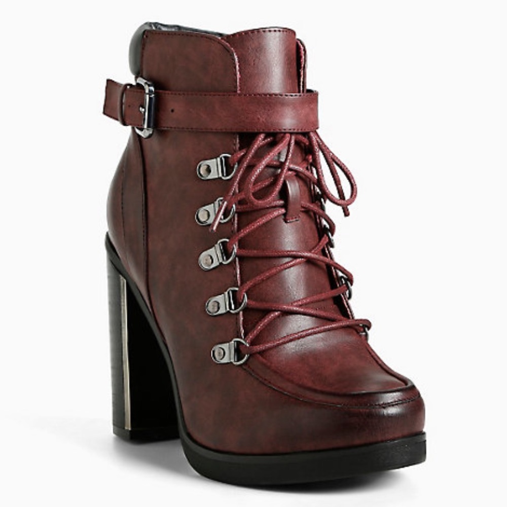 Torrid oxblood lace up combat boot size 7.5 wide